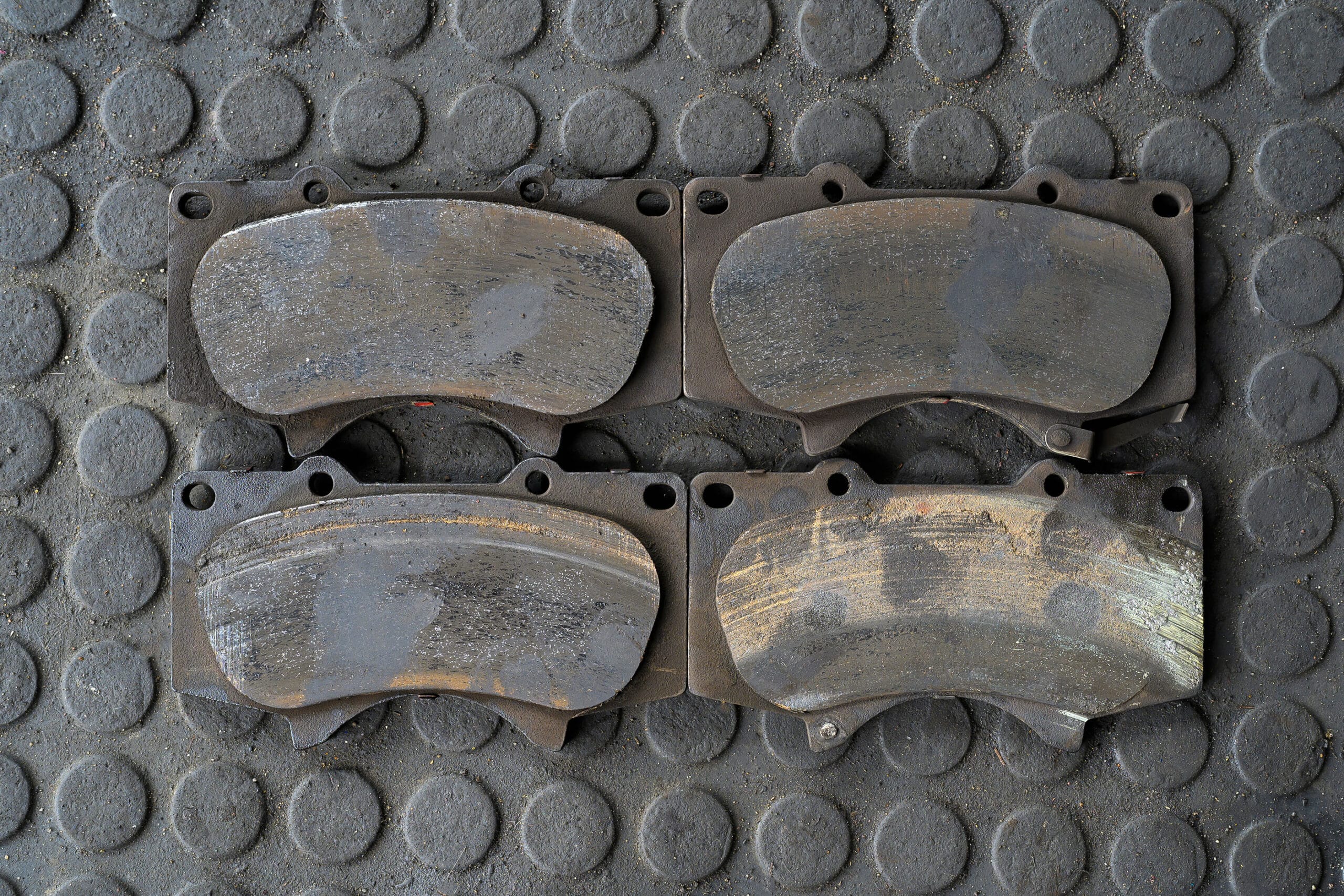 Should You Replace All 4 Brake Pads At The Same Time?
